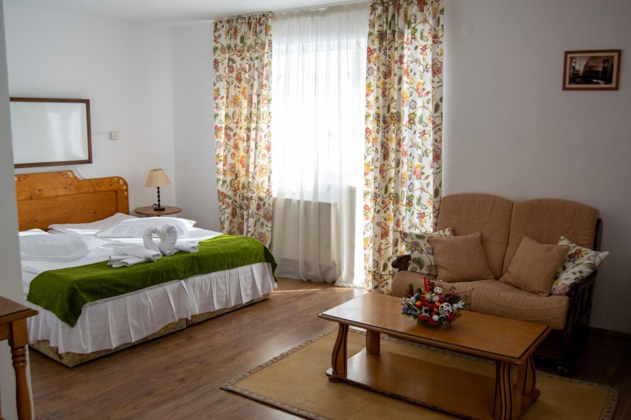 Alisa Pensión Bran (Brasov)