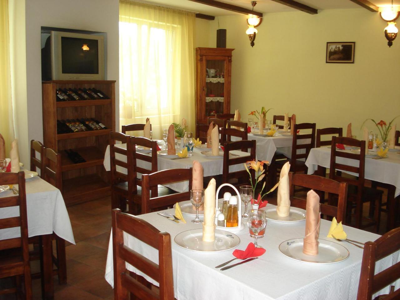 Alisa Pensión Bran (Brasov)